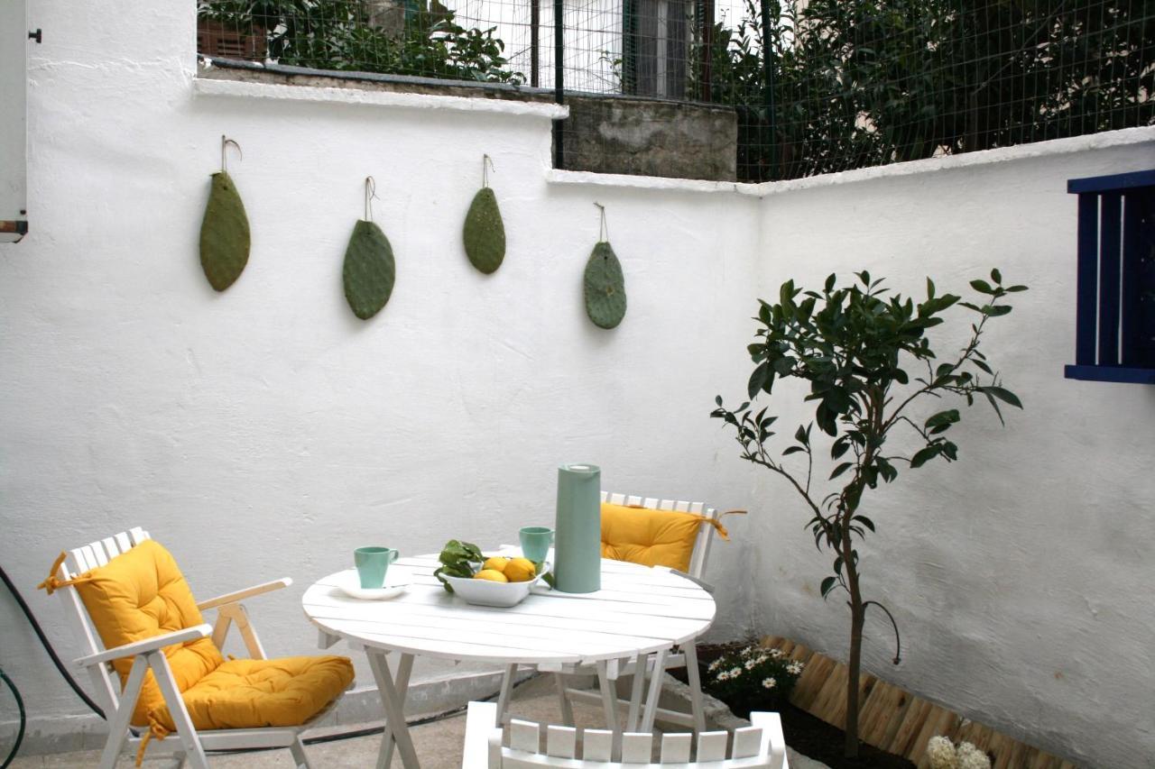 Willkommen In Einem Private Garden Appartement *